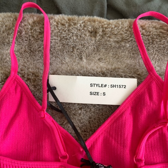 Romper - Picture 4 of 5